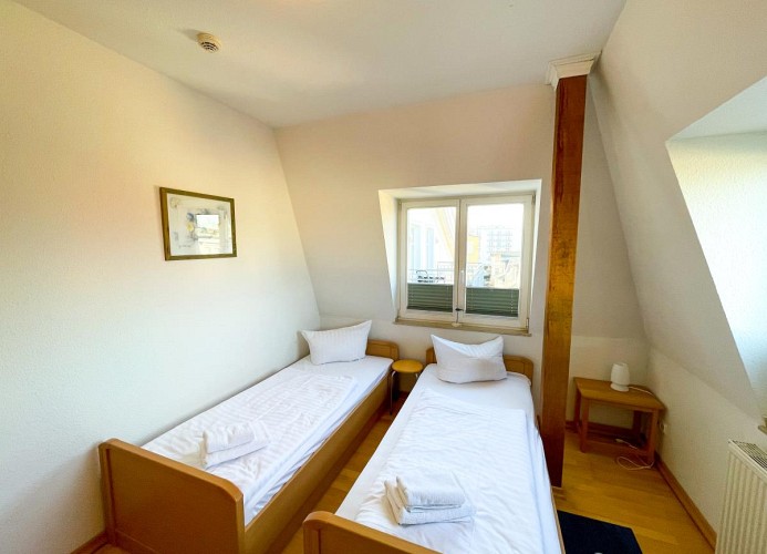 Schlafzimmer II mit 2 Einzelbetten