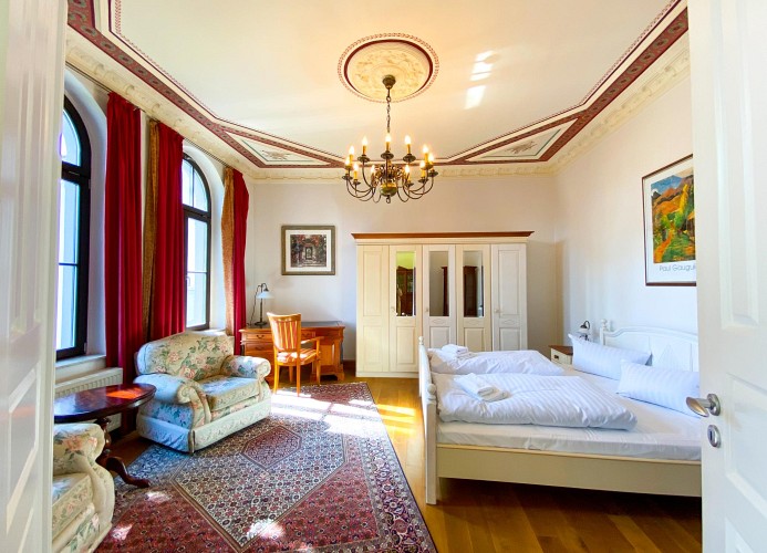 Schlafzimmer III