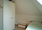 Schlafzimmer II mit großem Kleiderschrank