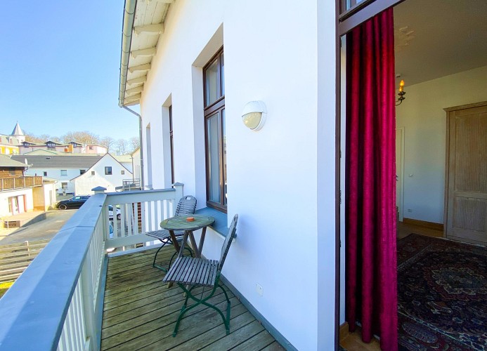 vorgelagerte Veranda 