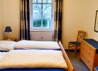 Schlafzimmer mit Doppelbett