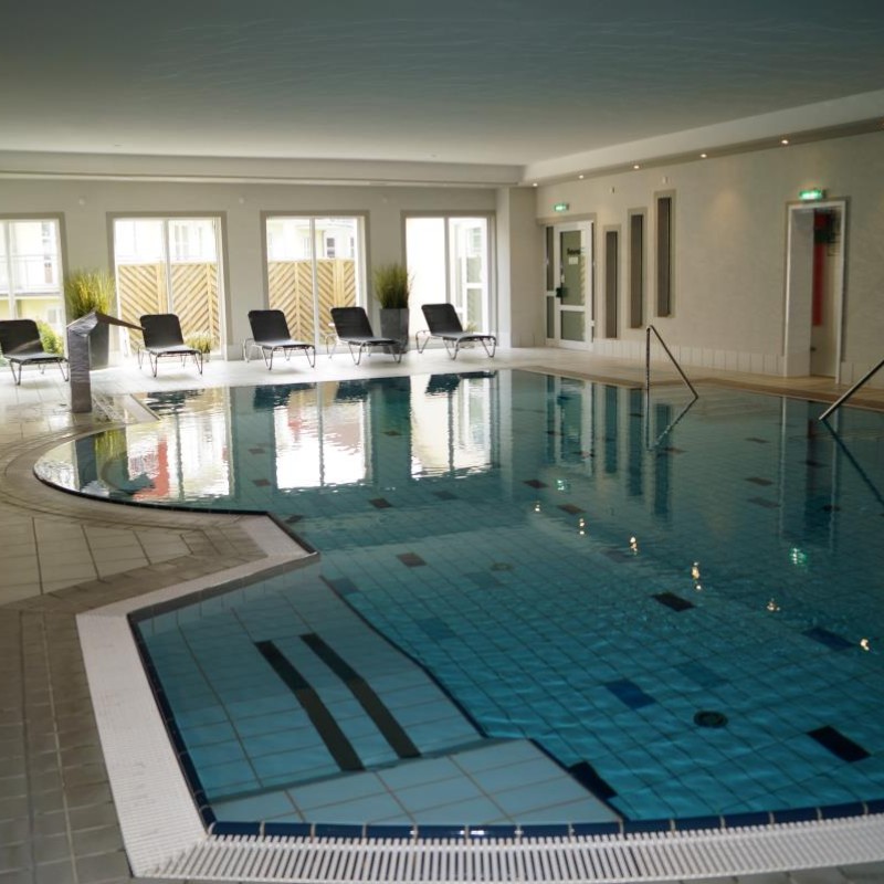 Schwimmbad im Haus