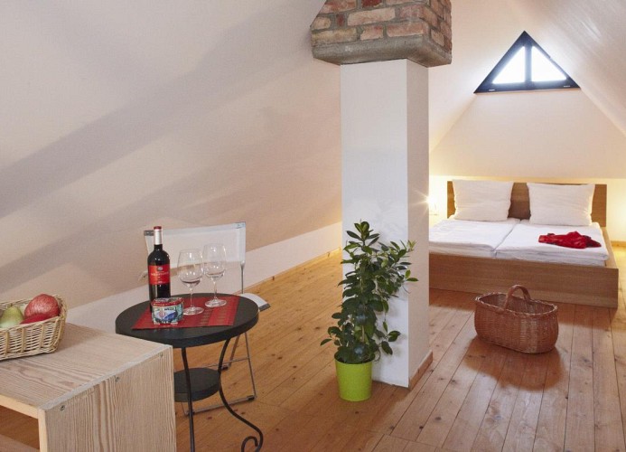 Schlafzimmer III unterm Dach als ganze Fläche